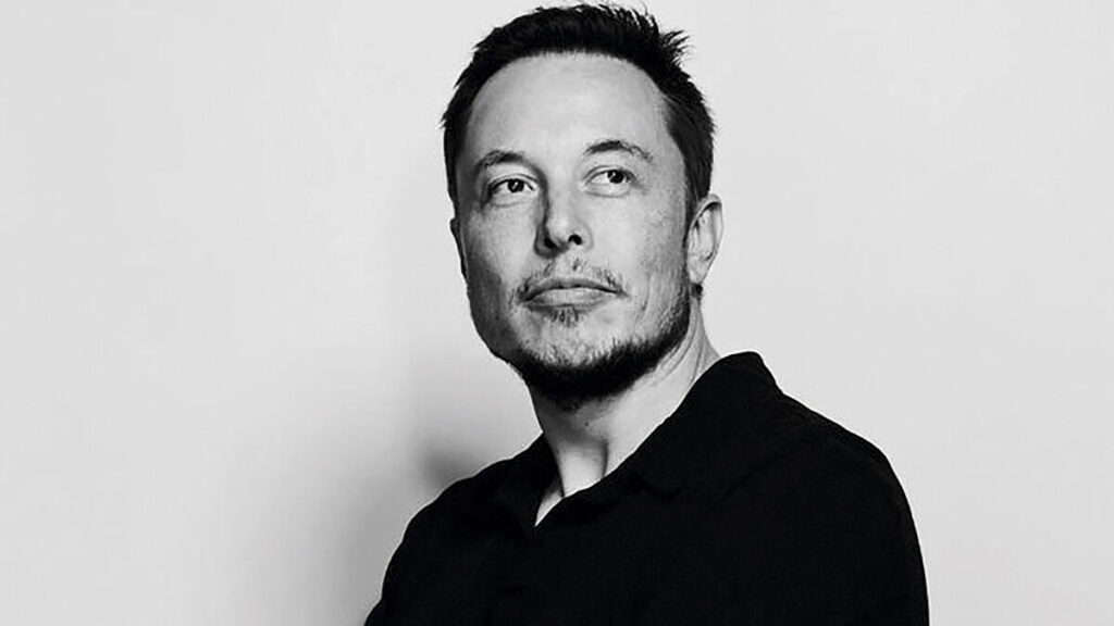 Elon Musk amenaza con cerrar Tesla